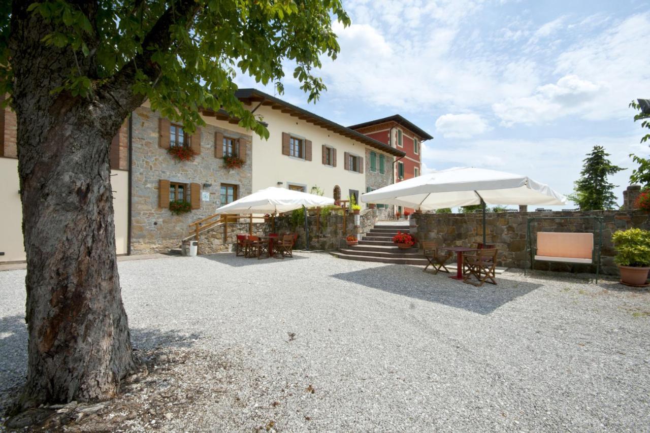 Alloggio Agrituristico Corte San Biagio Corno di Rosazzo Exterior photo